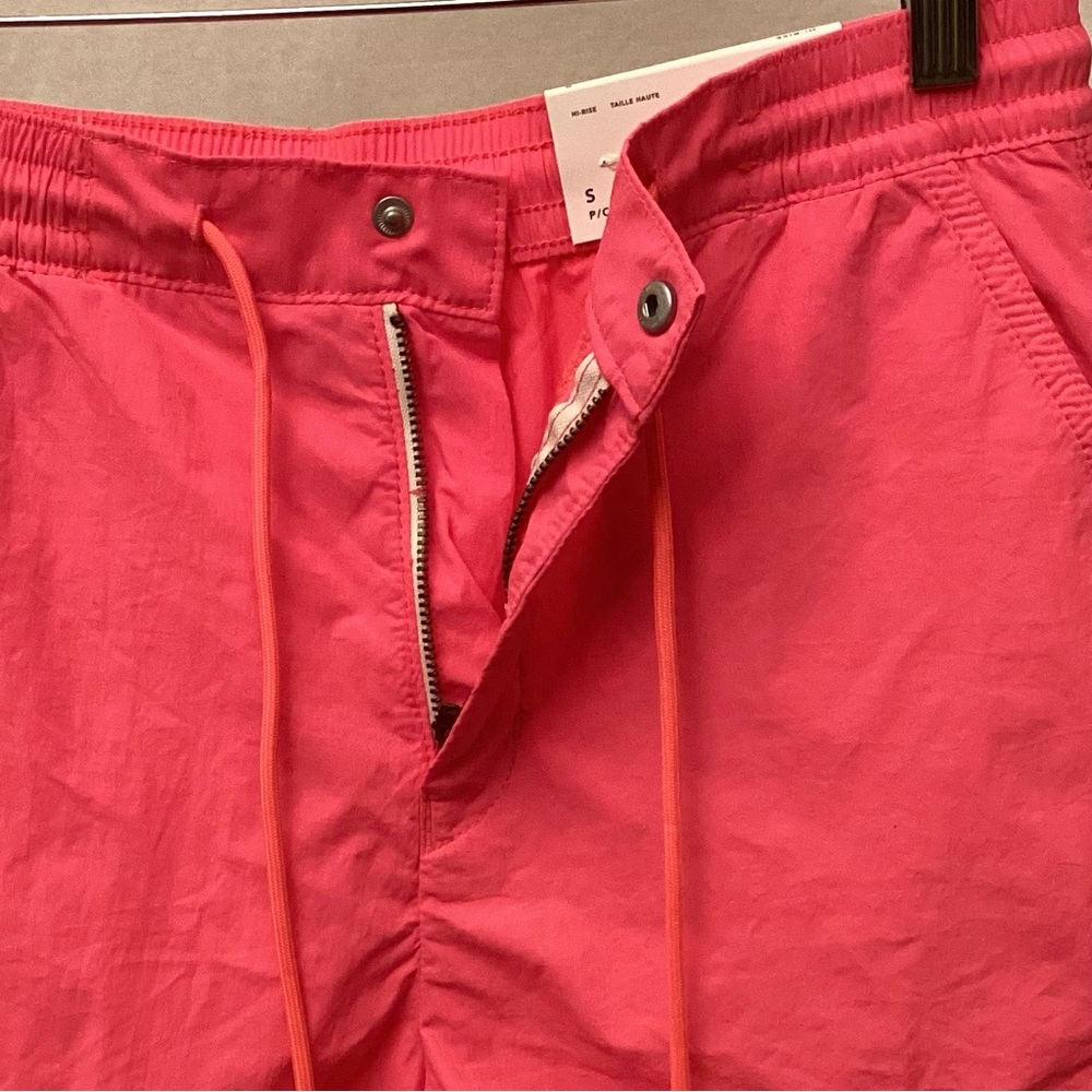 American Eagle NWT Hot Pink Nylon Women’s Running Shorts Active 90s Y2K Style - Picture 4 of 11